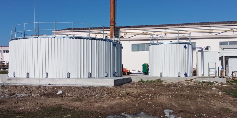 izolasyonlu cıvatali silindirik tanklar İzolasyonlu cıvatalı silindirik tanklar